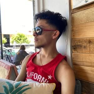 Meet your Posher, Blake